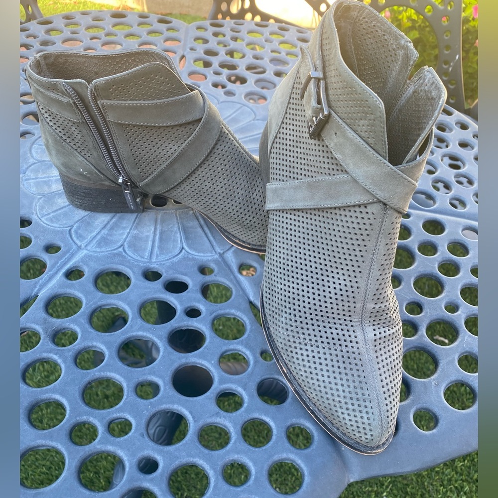 Vince Camuto ankle boots